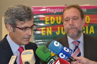 El Presidente del TSJ y el Consejero de Educación